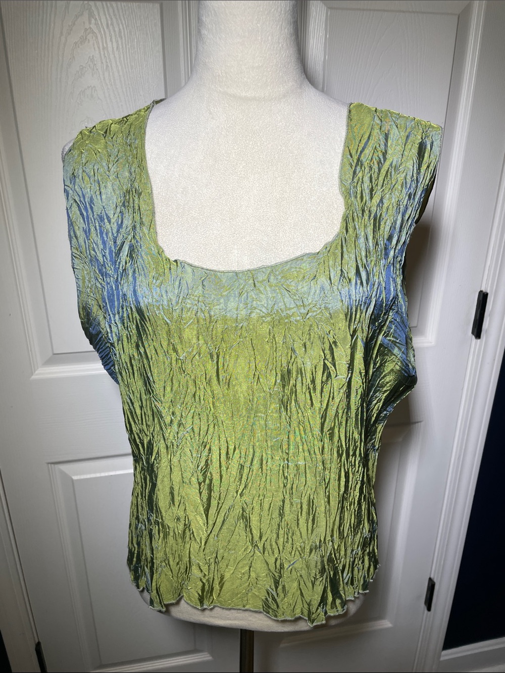 Lee Andersen Art To Wear Top Womens Green Crinkle Pleated Iridescent Tank Sz M